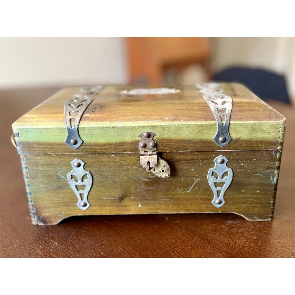 McGraw Box Co vintage mcgraw